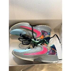 Kids Nike Freak 4 SE (GS) DQ8040 001 Box Size 4.5